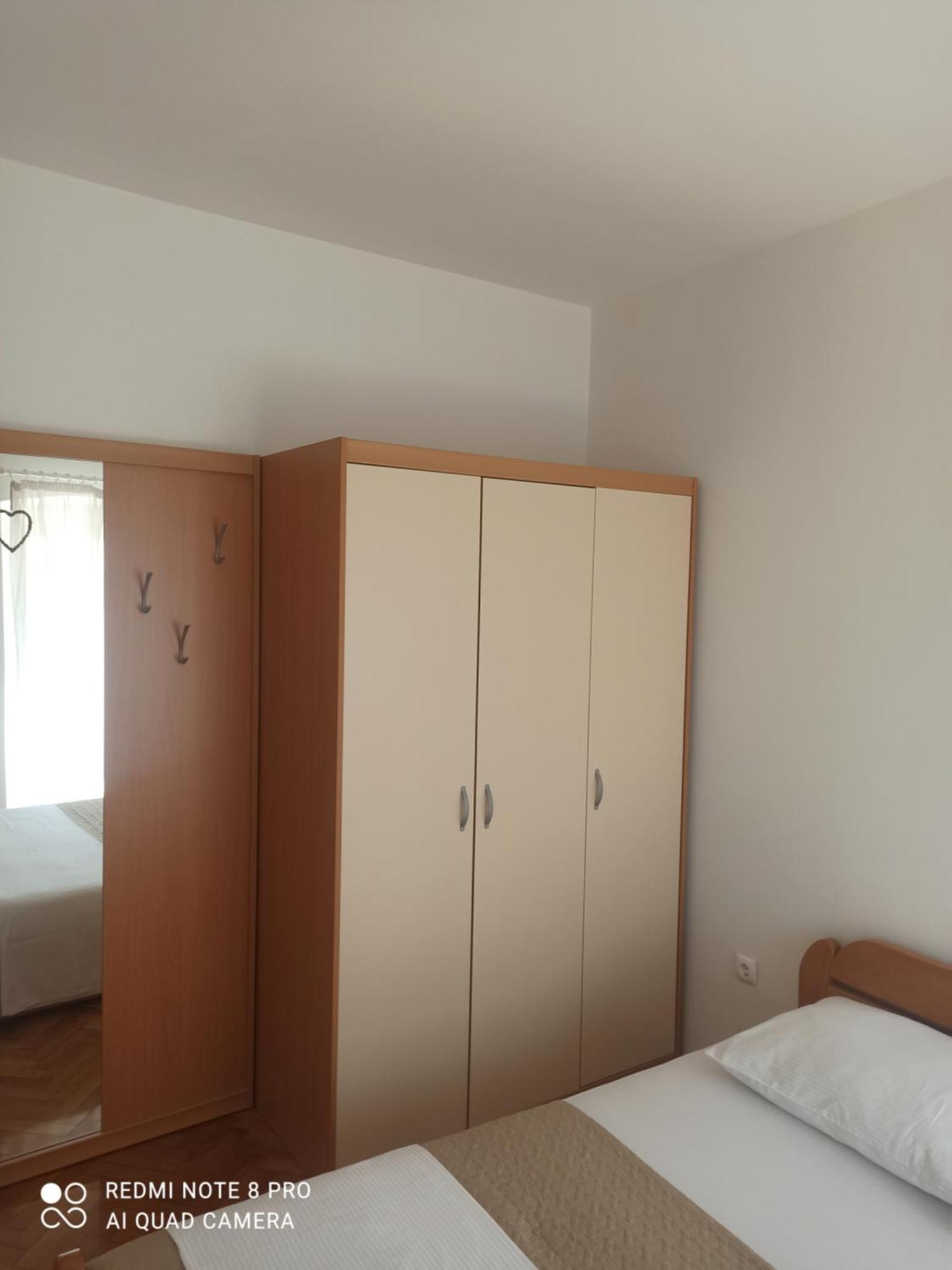 Apartments Zo Макарска Стая снимка